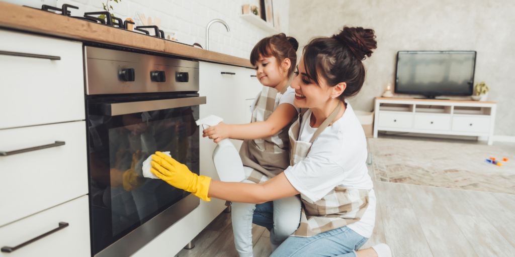 Quick and Easy Cleaning Hacks for Busy Parents