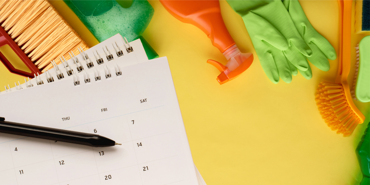 Establishing Daily and Weekly Cleaning Routines in St. Petersburg