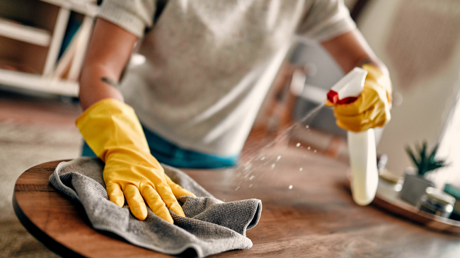Spring Cleaning vs. Deep Cleaning: What’s the Difference?