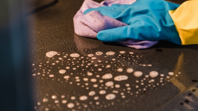 How to Remove Grease Stains from Kitchen Cabinets
