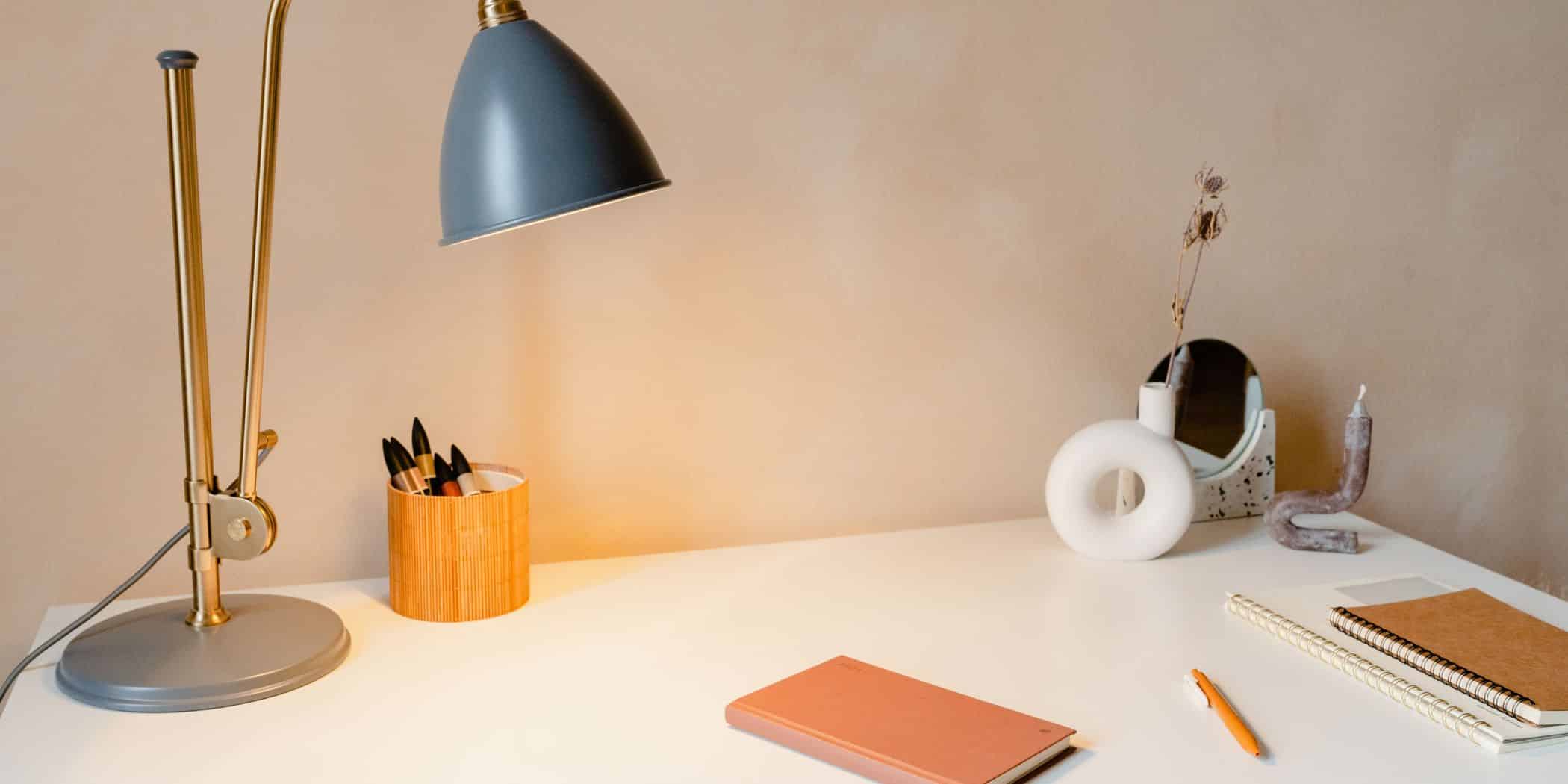 5 Quick Cleaning Tips for a Tidy Tampa Study Space