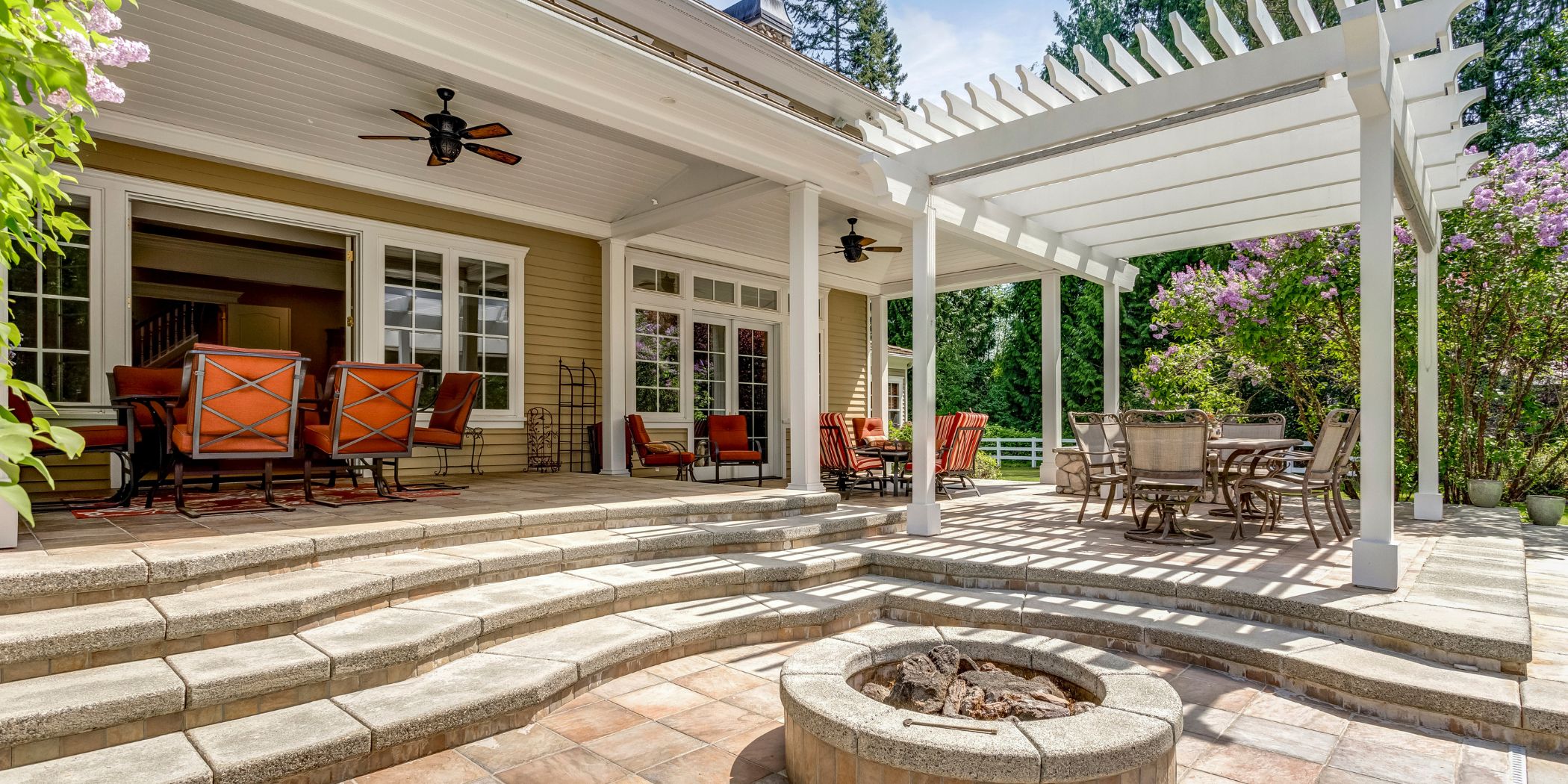 How to Deep Clean Your St. Pete Patio for Summer Vibes