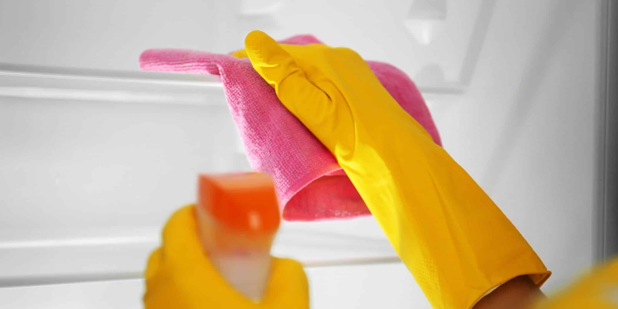 This Is How You Clean Your Tampa Fridge Before the BBQ